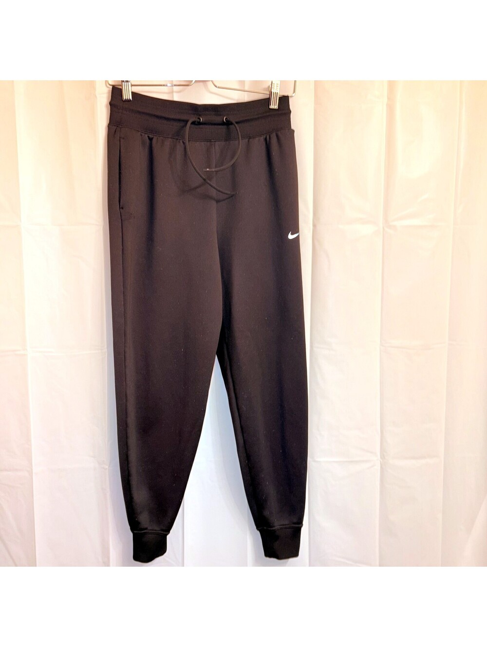 Nike Women's Therma-Fit Sweatpants Joggers Small S Black 26" Inseam